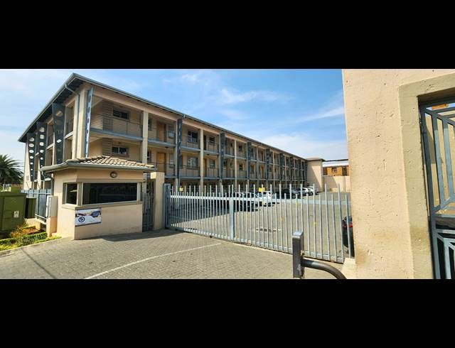 1 BEDROOM APARTMENT FOR SALE IN FERNDALE